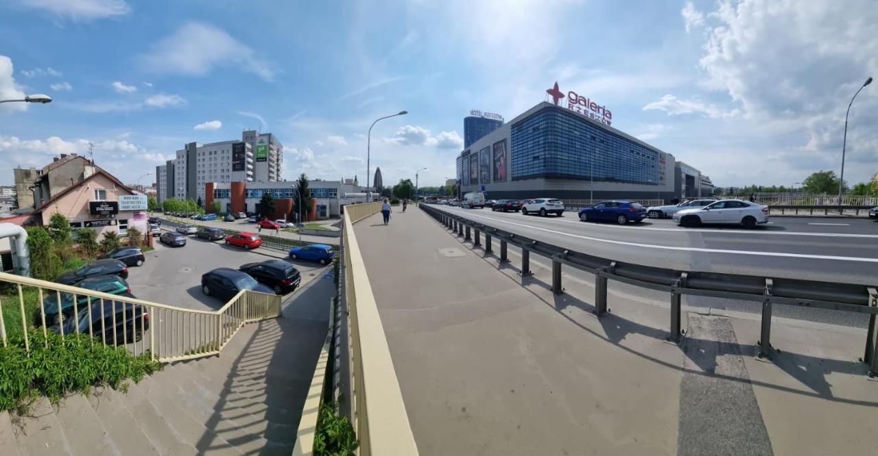 Clara Apartman Rzeszów Kültér fotó